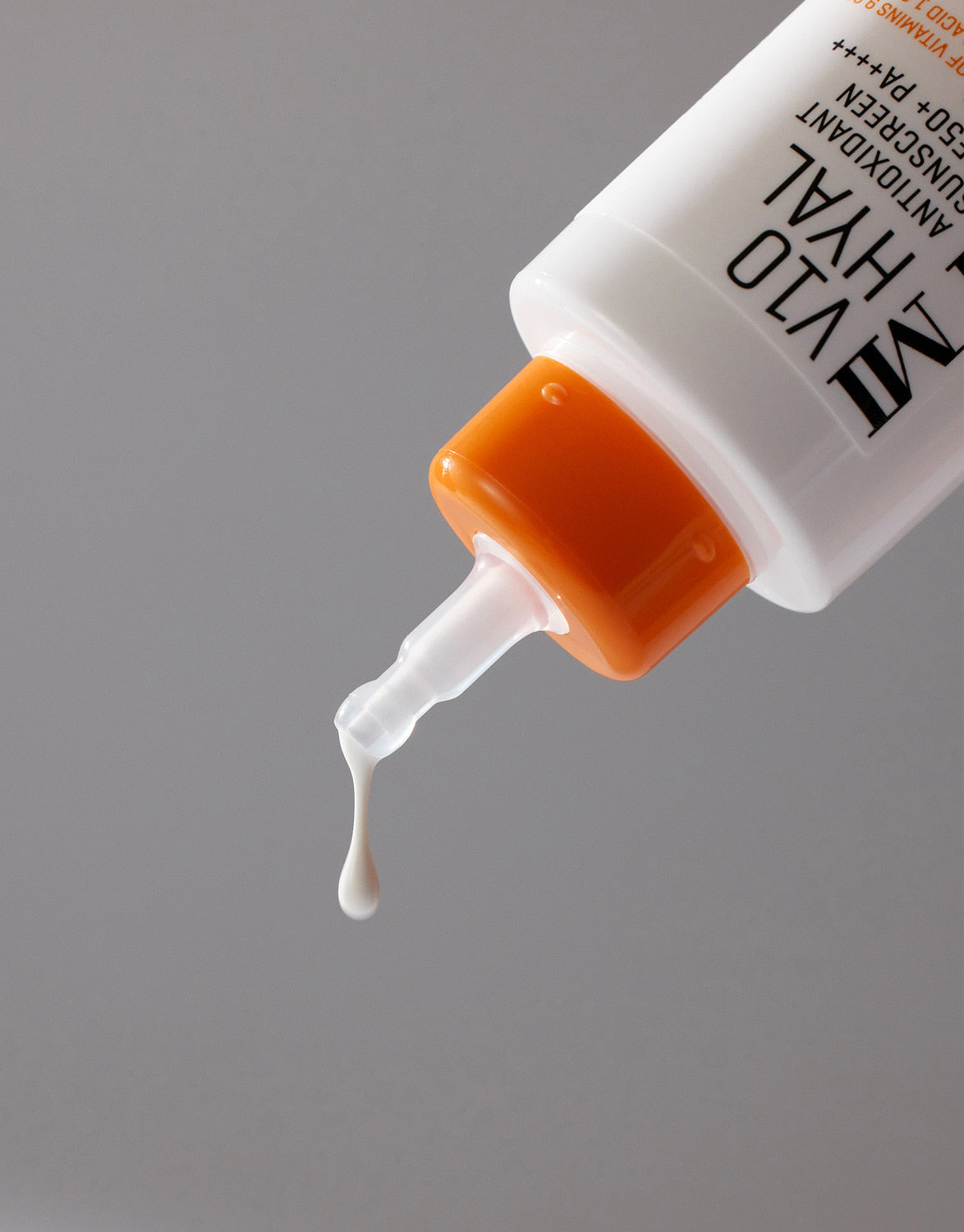 V10 Hyal Antioxidant Sunscreen 40g