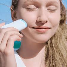 Madagascar Centella Hyalu-Cica Silky-Fit Sun Stick