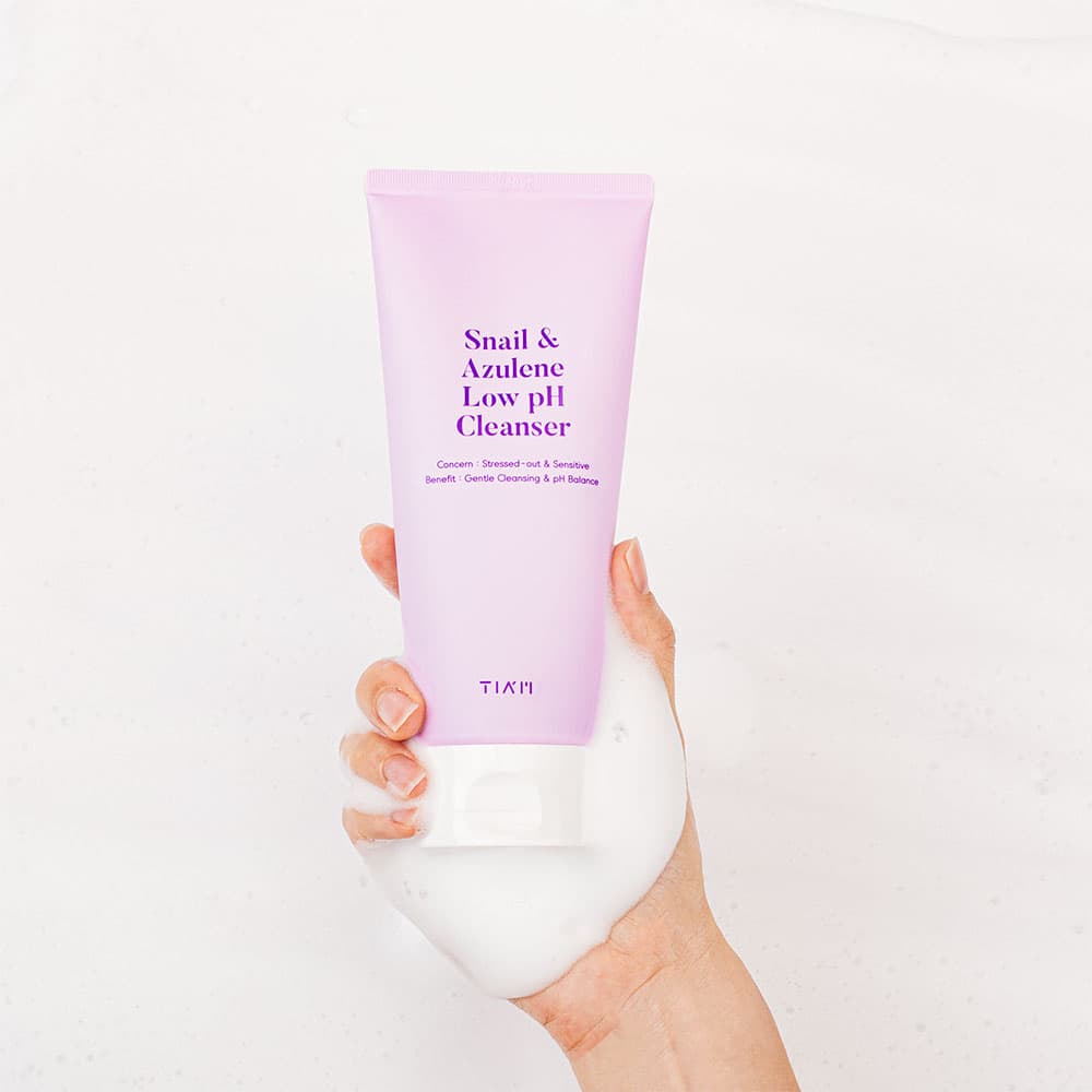 Snail & Azulene Low pH Cleanser