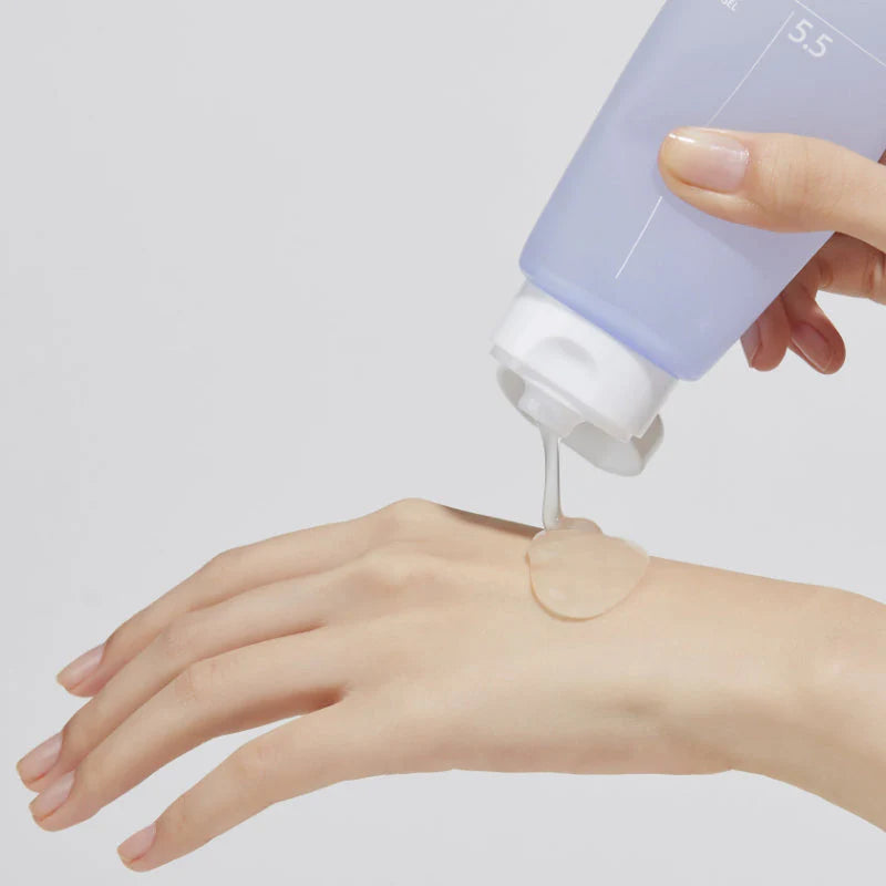 pH Balancing Soothing Cleansing Foam