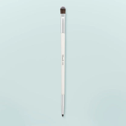 Dual concealer brush 810